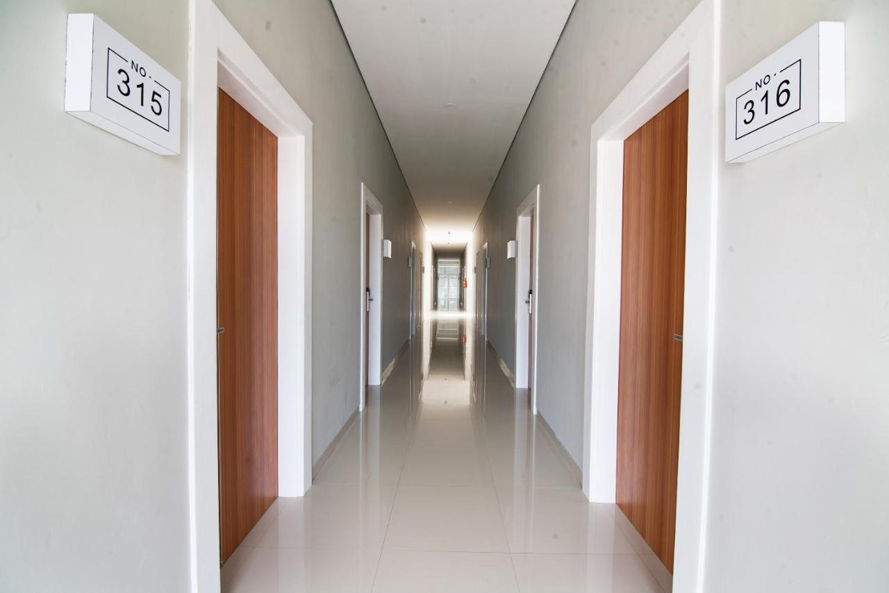 Oyo 2816 Privato Suite Kembaran Zewnętrze zdjęcie
